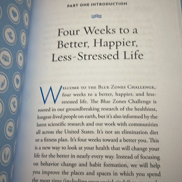 The Blue Zones - Challenge 4-Week Plan for a Longer Better Life book - Picture 3 of 4